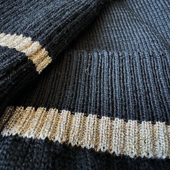 Authentic Yves Saint Laurent Sweater - Picture 6 of 14